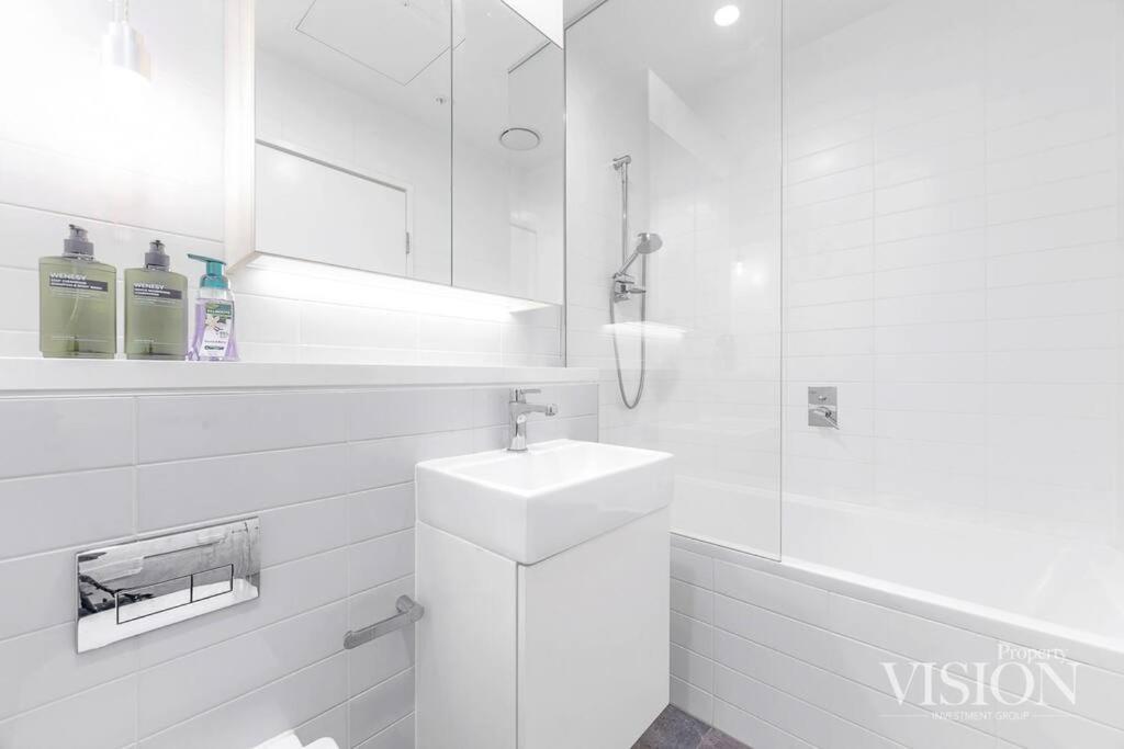 Appartamento Modern 2 Bedroom Next To North Ryde Metro *
